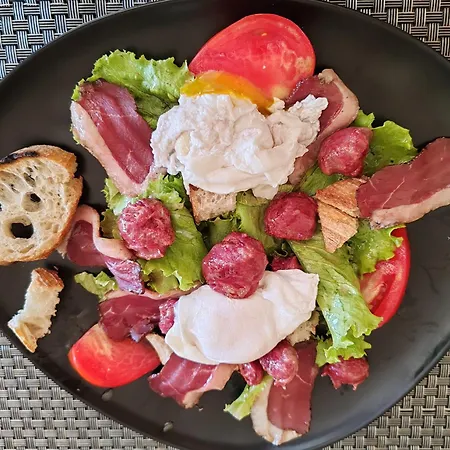 Bed & Breakfast Et Table D'hotes Teuillac