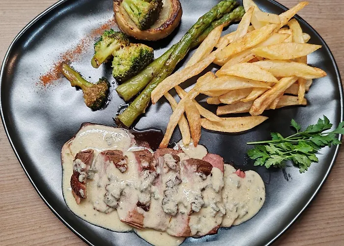 Et Table D'hotes فندق مبيت وإفطار Teuillac